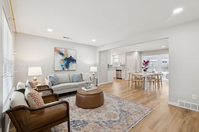 8624 Hackney Lane, Dallas, TX 75238