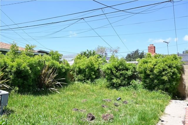 1325 W 34th, Long Beach, CA 90810