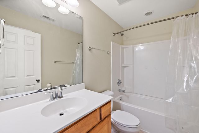 217 Oglethorpe Circle, Moncks Corner, SC 29461