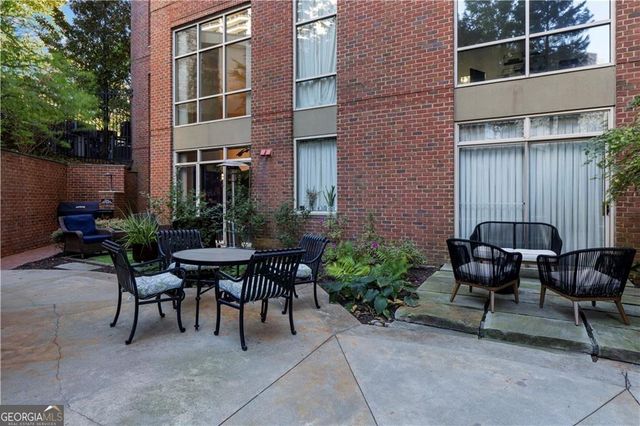 2626 Peachtree Road NW 704, Atlanta, GA 30305