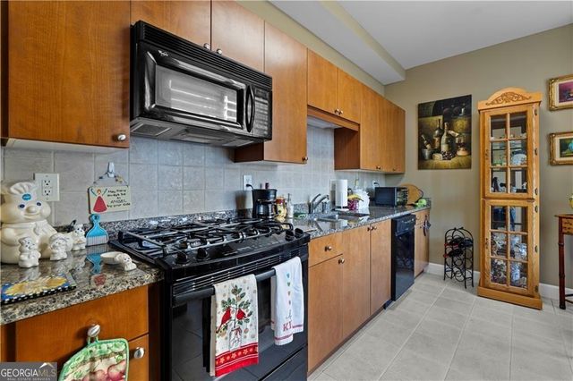 2626 Peachtree Road NW 704, Atlanta, GA 30305