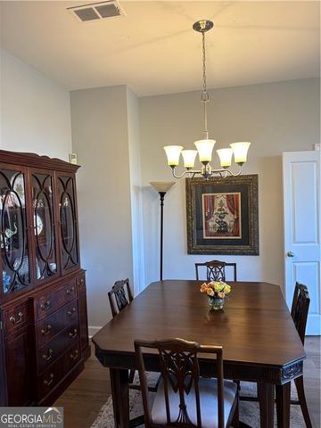 2626 Peachtree Road NW 704, Atlanta, GA 30305