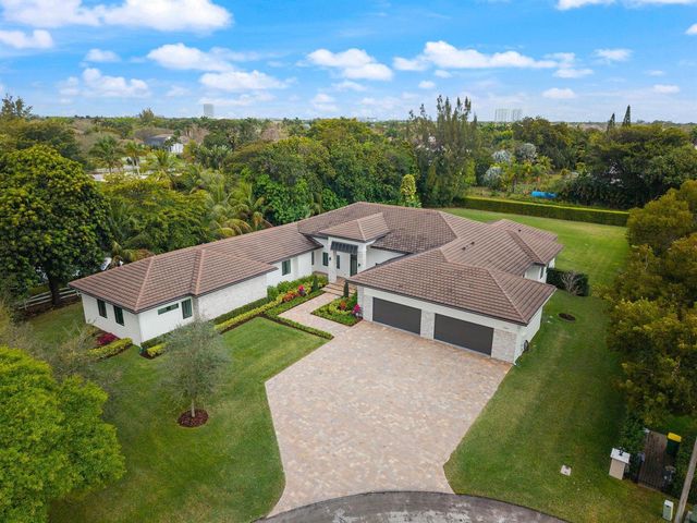 11861 NW 9 Street, Plantation, FL 33325