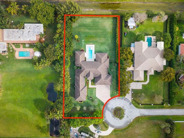 11861 NW 9 Street, Plantation, FL 33325