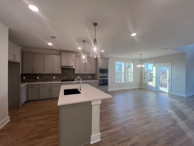 4138 Dream Beetle Loop, Rockvale, TN 37153