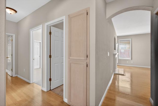 9393 Canmoor Cir, Elk Grove, CA 95758