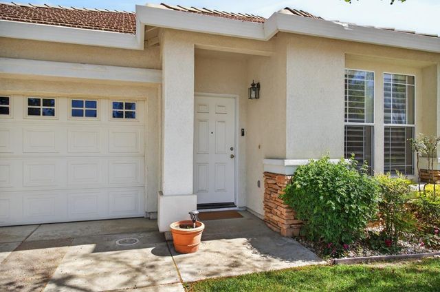 9393 Canmoor Cir, Elk Grove, CA 95758