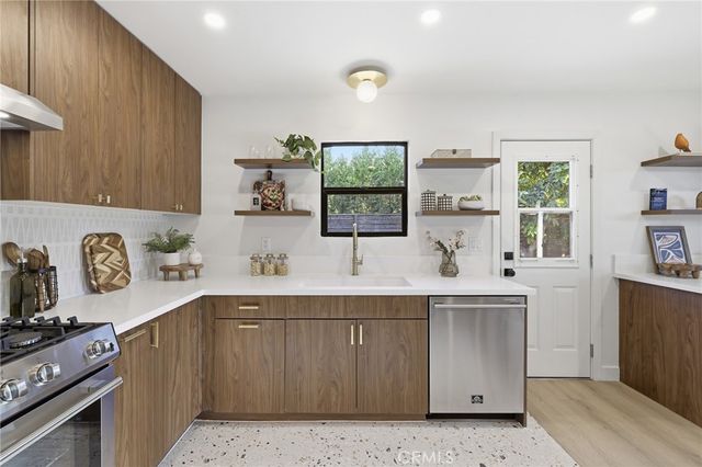 210 N Lomita, Ojai, CA 93023