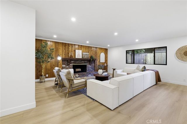 210 N Lomita, Ojai, CA 93023
