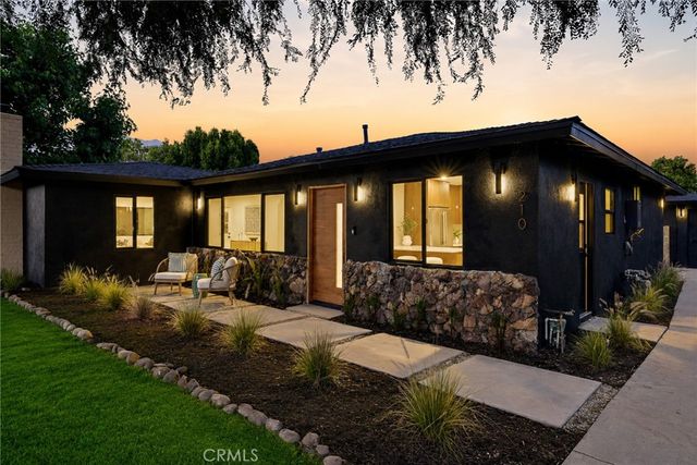 210 N Lomita, Ojai, CA 93023