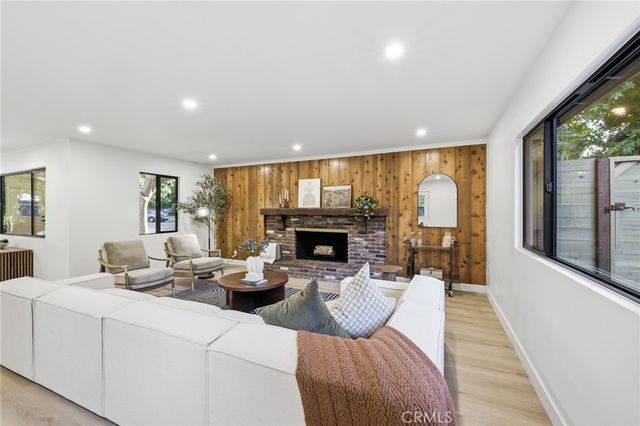 210 N Lomita, Ojai, CA 93023