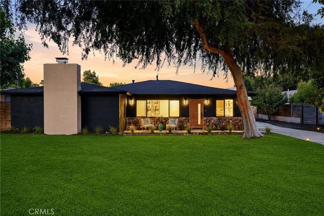 210 N Lomita, Ojai, CA 93023