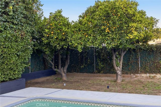 210 N Lomita, Ojai, CA 93023