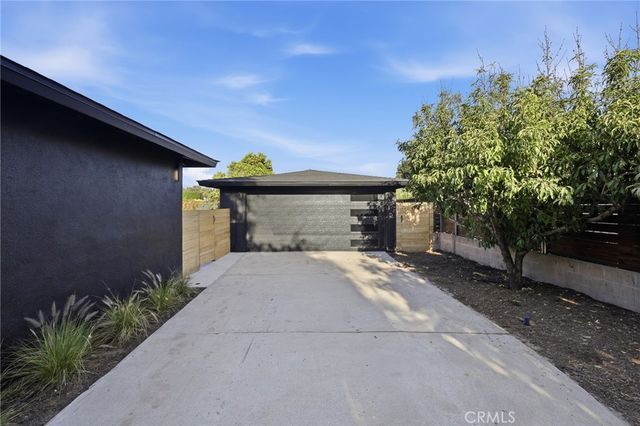 210 N Lomita, Ojai, CA 93023
