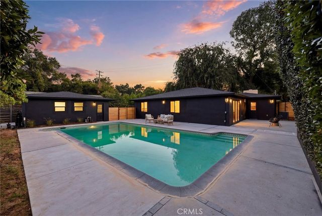 210 N Lomita, Ojai, CA 93023