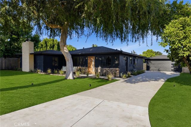 210 N Lomita, Ojai, CA 93023