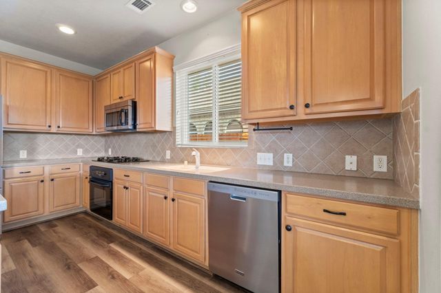 3505 Cedar Prairie Drive, League City, TX 77573