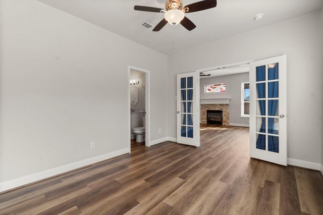 3505 Cedar Prairie Drive, League City, TX 77573