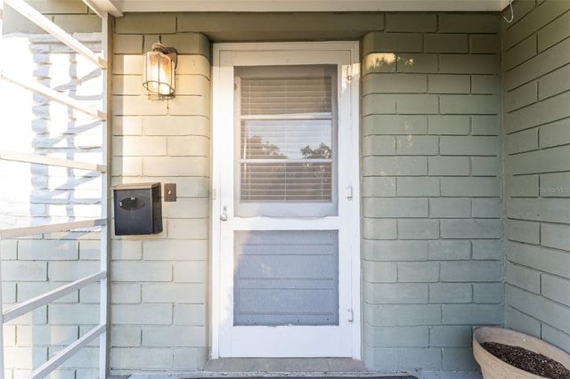 1067 SW 11TH TERRACE, Gainesville, FL 32601