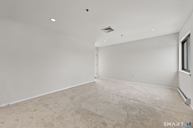 1633 Washington Boulevard APT 6D, Stamford, CT 06902