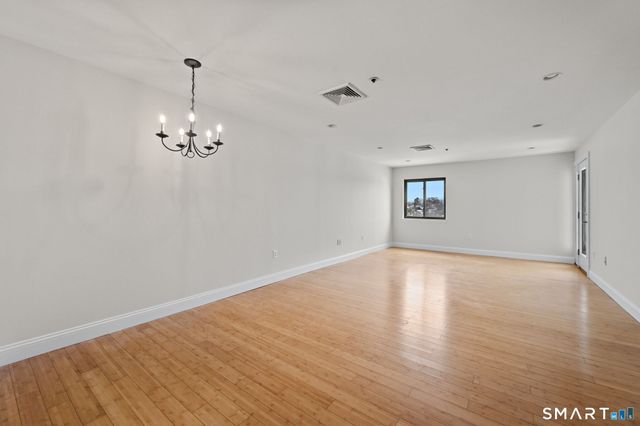 1633 Washington Boulevard APT 6D, Stamford, CT 06902