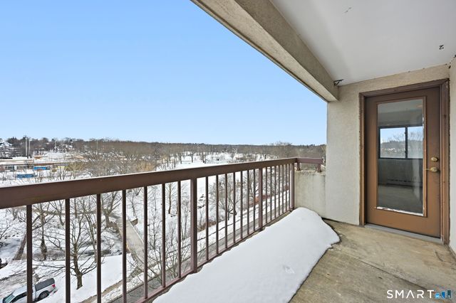 1633 Washington Boulevard APT 6D, Stamford, CT 06902