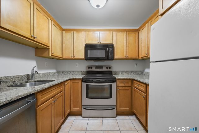 1633 Washington Boulevard APT 6D, Stamford, CT 06902