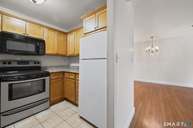1633 Washington Boulevard APT 6D, Stamford, CT 06902