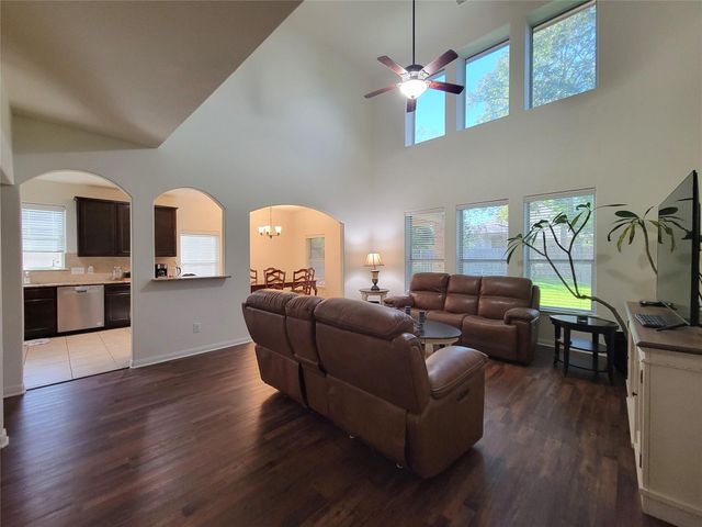 1835 Pembrook Circle, Conroe, TX 77301