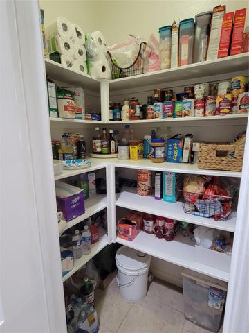 1835 Pembrook Circle, Conroe, TX 77301