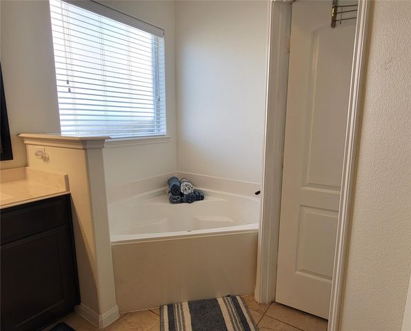 1835 Pembrook Circle, Conroe, TX 77301