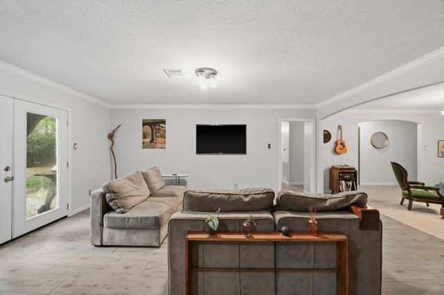 15810 Acapulco Drive, Jersey Village, TX 77040