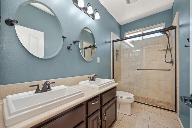 6924 Copper Glen Cir, Roseville, CA 95678