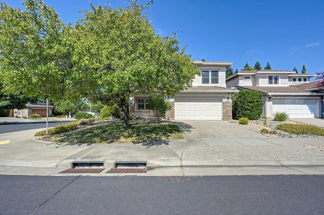 6924 Copper Glen Cir, Roseville, CA 95678