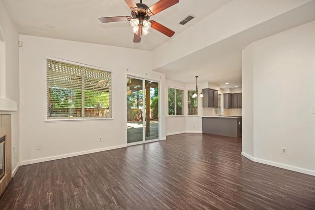 6924 Copper Glen Cir, Roseville, CA 95678