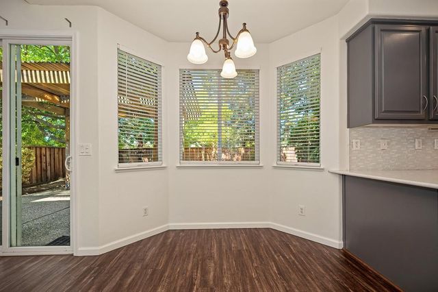 6924 Copper Glen Cir, Roseville, CA 95678