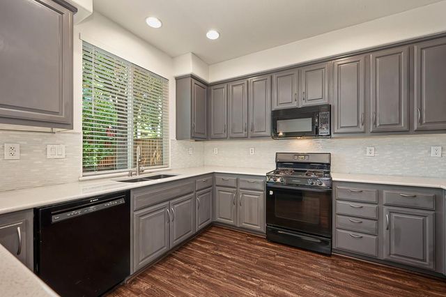 6924 Copper Glen Cir, Roseville, CA 95678