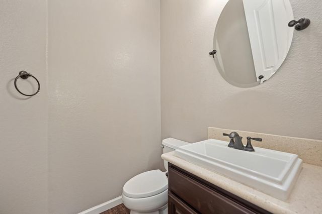 6924 Copper Glen Cir, Roseville, CA 95678