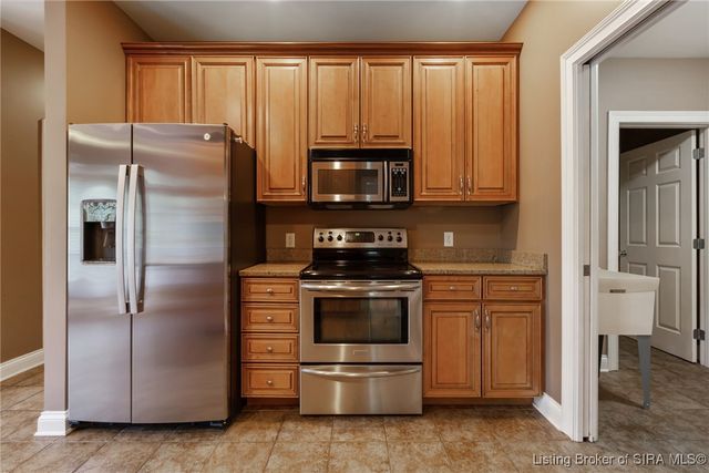 6201 Cherry Grove Court, Georgetown, IN 47122