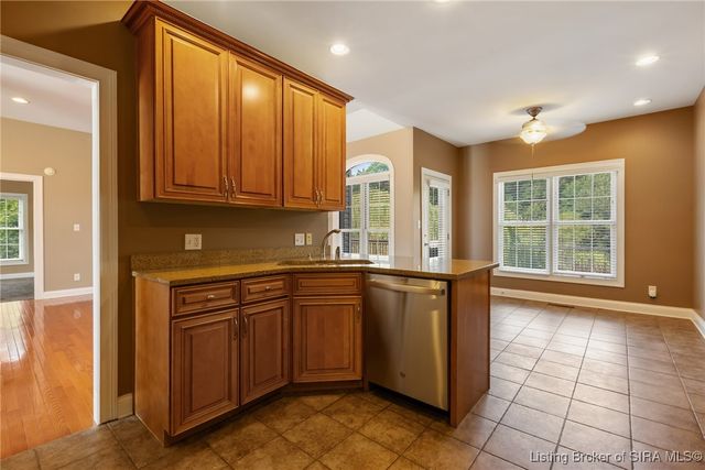 6201 Cherry Grove Court, Georgetown, IN 47122