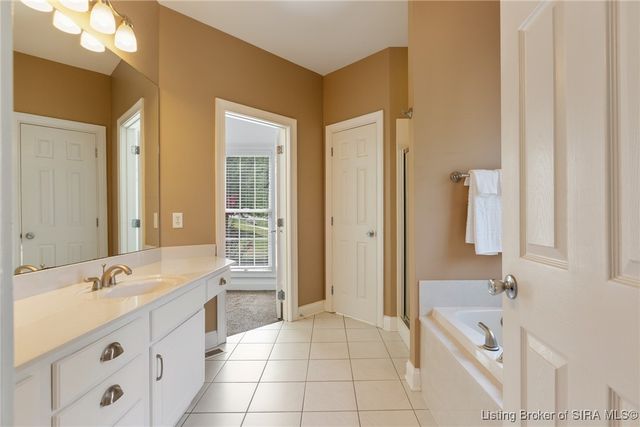 6201 Cherry Grove Court, Georgetown, IN 47122