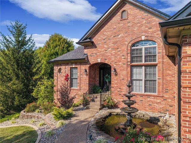 6201 Cherry Grove Court, Georgetown, IN 47122