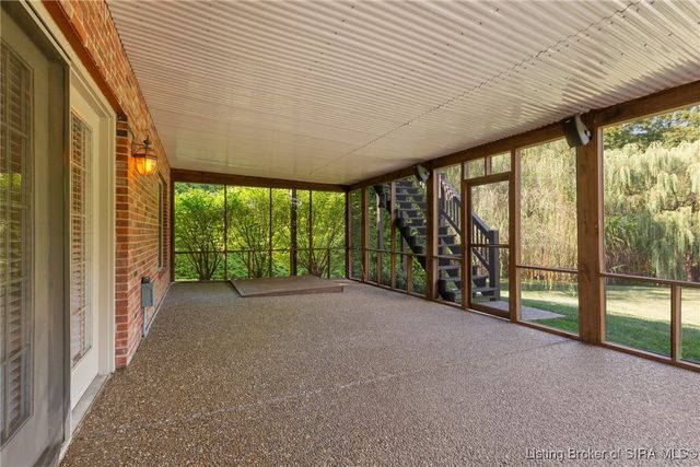 6201 Cherry Grove Court, Georgetown, IN 47122