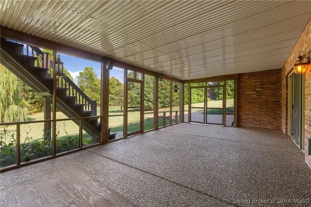 6201 Cherry Grove Court, Georgetown, IN 47122