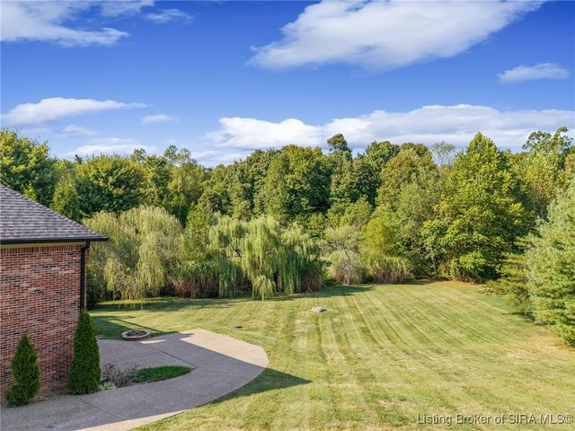 6201 Cherry Grove Court, Georgetown, IN 47122