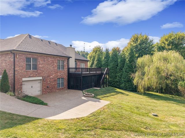 6201 Cherry Grove Court, Georgetown, IN 47122