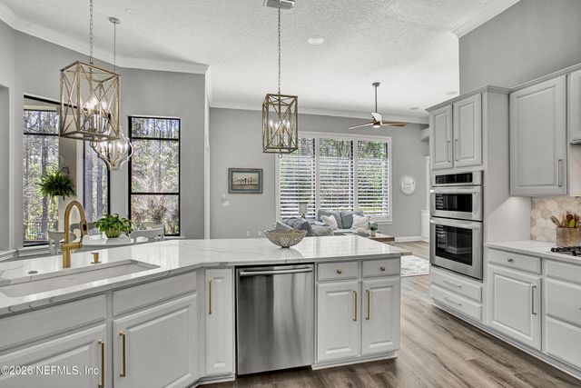 255 ST JOHNS FOREST Boulevard, St. Johns, FL 32259