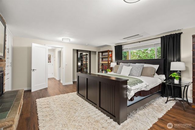 7041 67th Street NW, Gig Harbor, WA 98335