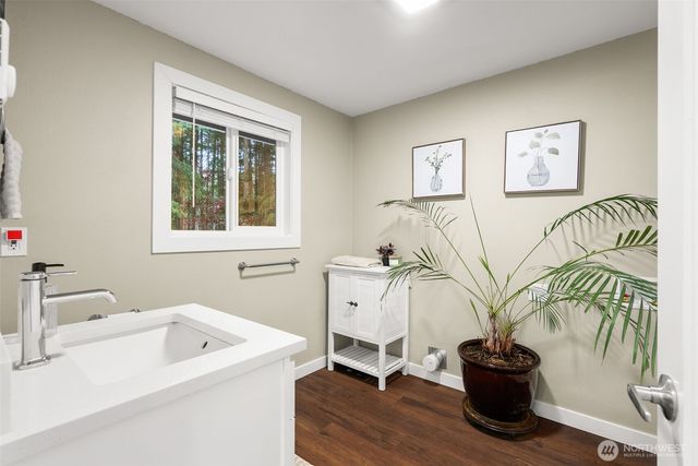 7041 67th Street NW, Gig Harbor, WA 98335