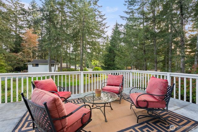 7041 67th Street NW, Gig Harbor, WA 98335